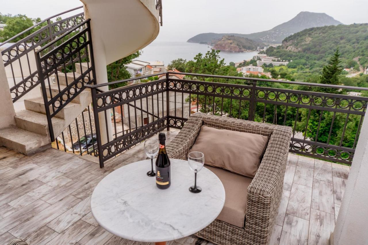 Apartmani Lira Sutomore Dış mekan fotoğraf