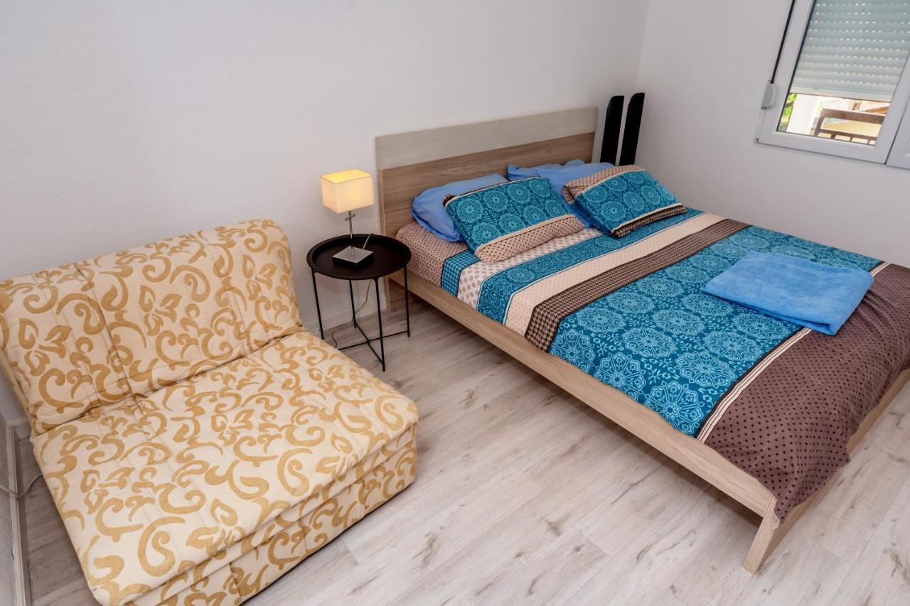 Apartmani Lira Sutomore Dış mekan fotoğraf