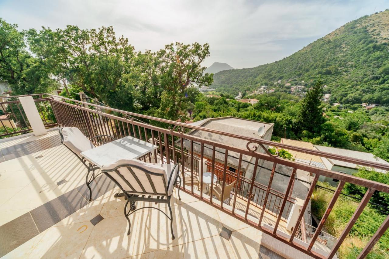 Apartmani Lira Sutomore Dış mekan fotoğraf