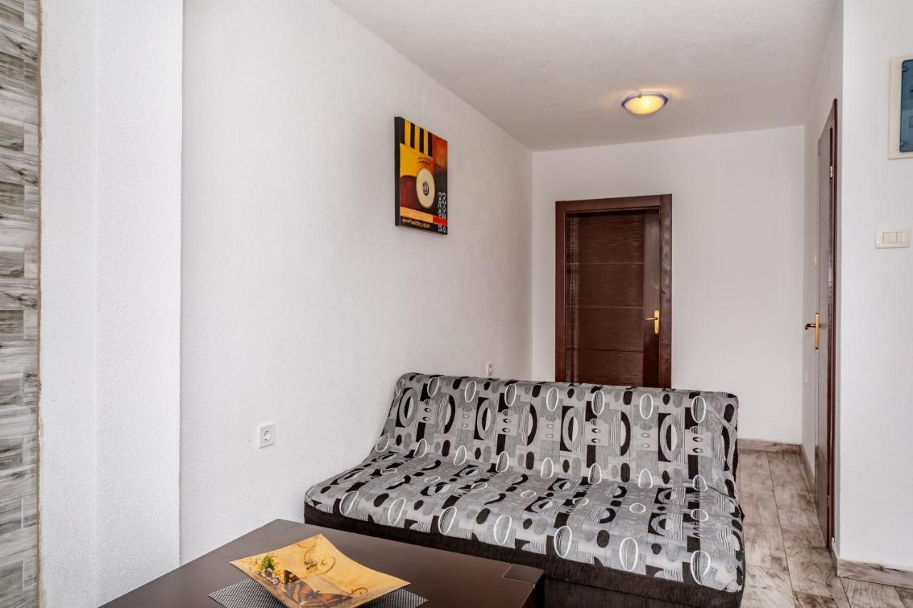 Apartmani Lira Sutomore Dış mekan fotoğraf