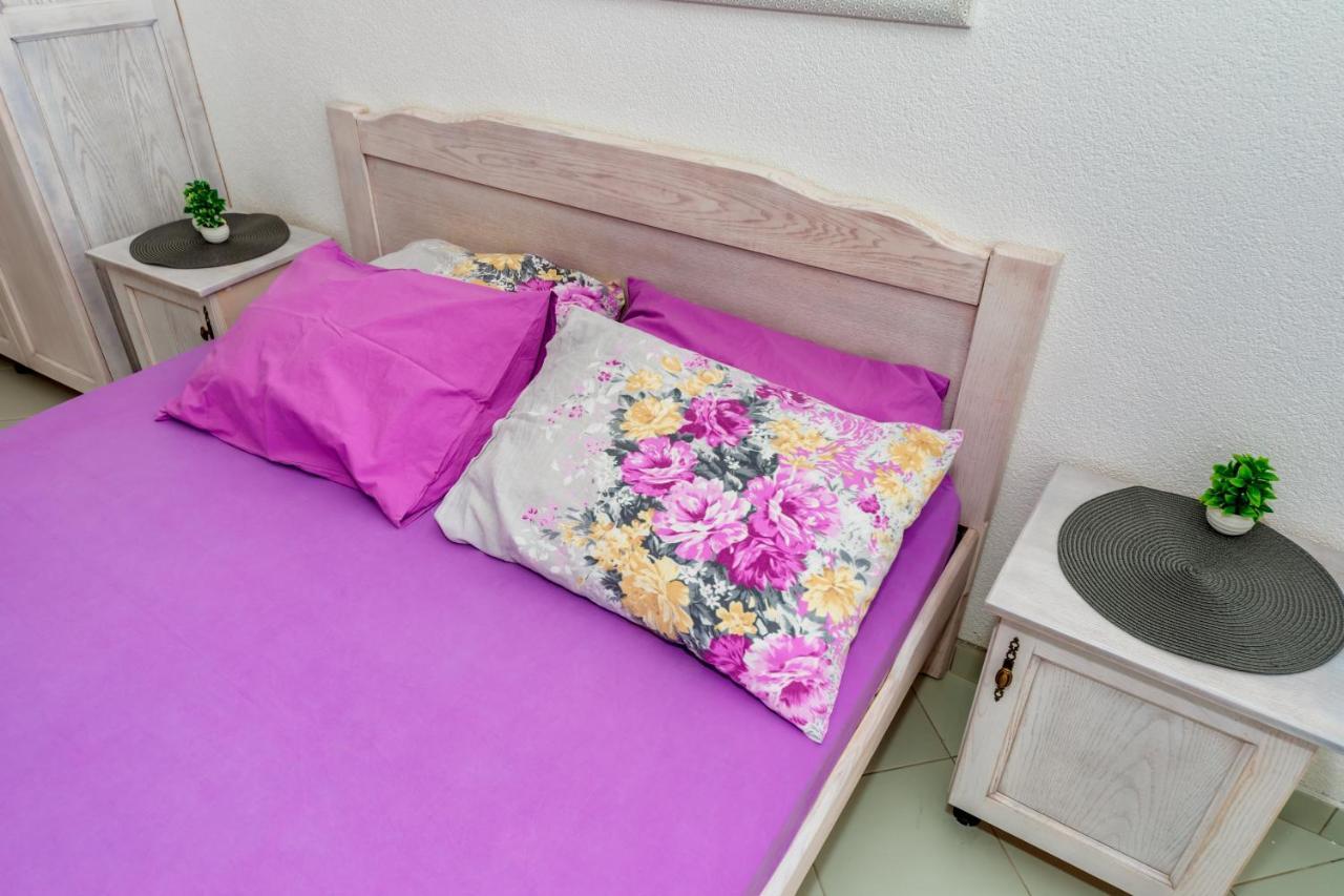 Apartmani Lira Sutomore Dış mekan fotoğraf