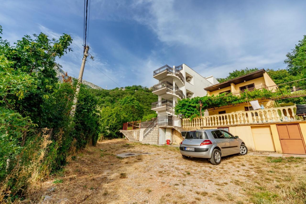 Apartmani Lira Sutomore Dış mekan fotoğraf